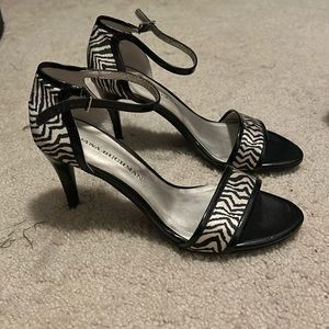 Dana Buchman shoes